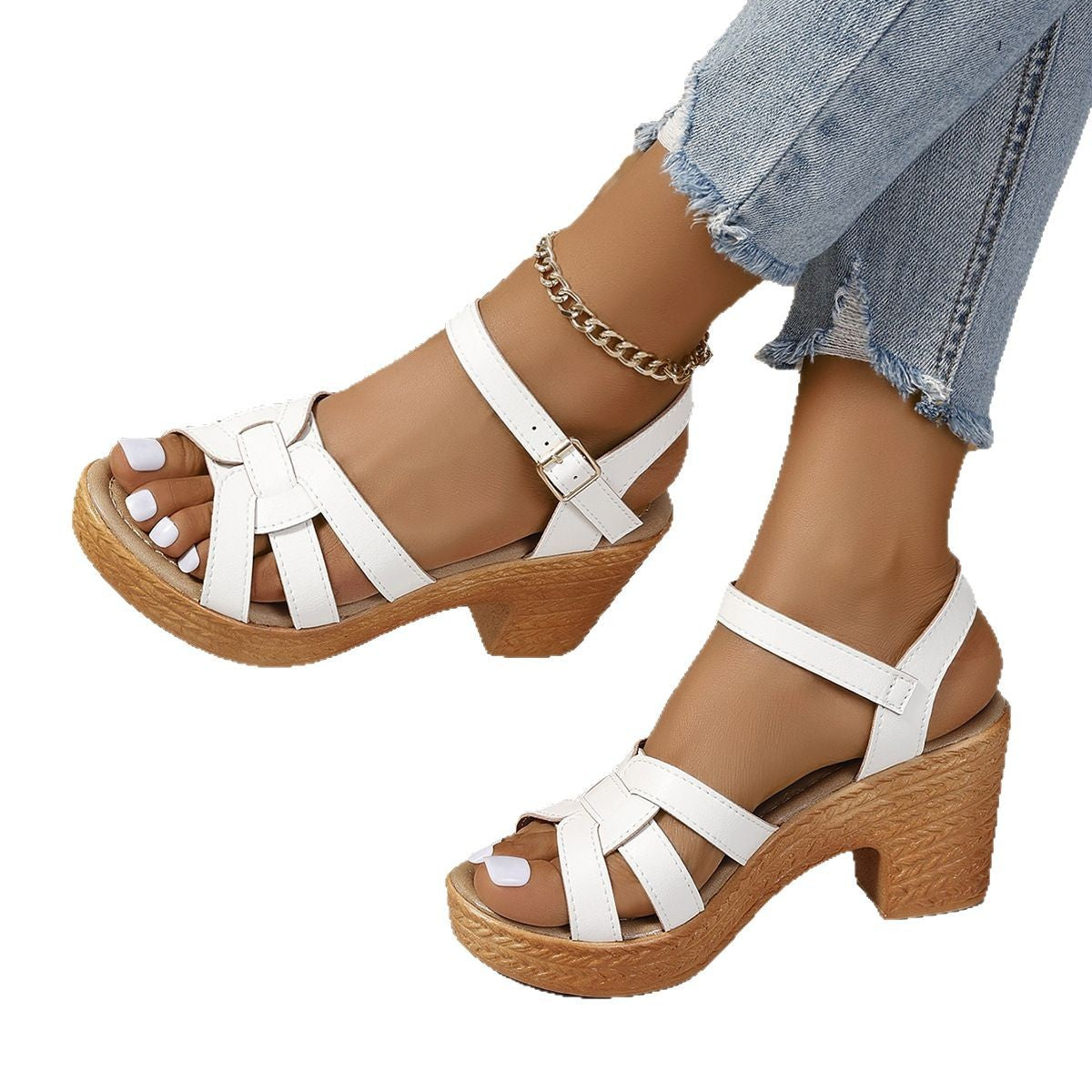 Luvéra Plus Size Roman Frauen Peep Toe Chunky Heel Schnalle High Heel Sandalen
