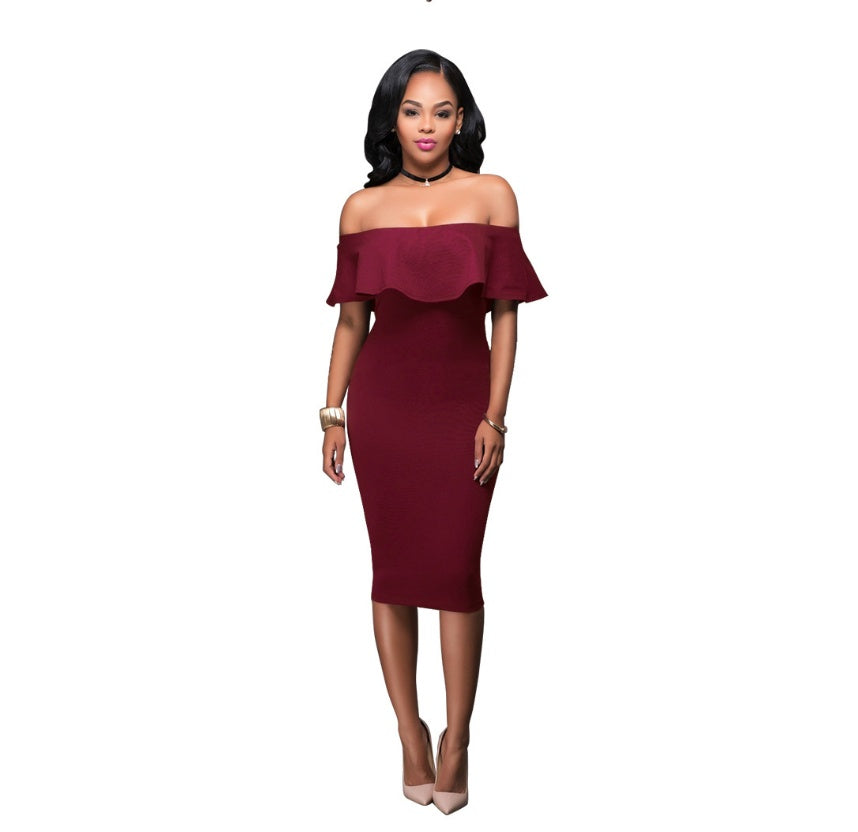 Luvéra Schulterfreies Rüschenkleid