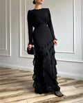 Luvéra Dreidimensionales, schmal geschnittenes, langes Kleid, zweiteiliges Set mit Rüschen