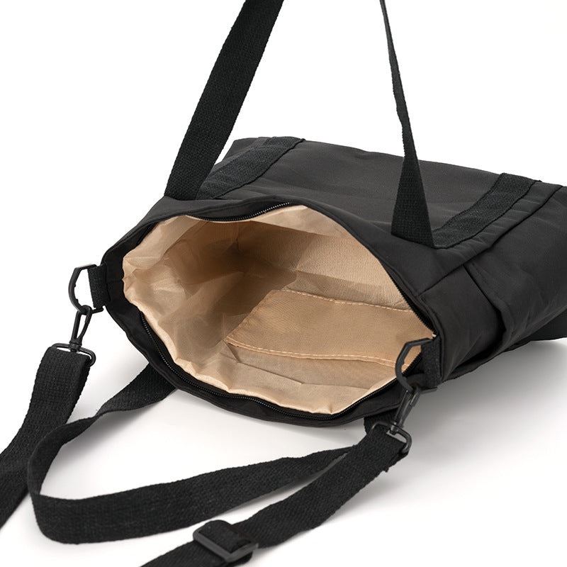 Luvéra Stilvolle Tasche mit hoher Kapazität, die von Hand getragen oder als Umhängetasche getragen werden kann