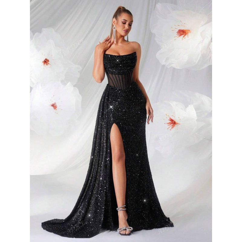 Luvéra Damen schulterfreies ausgehöhltes Fischgräten-Plisseekleid