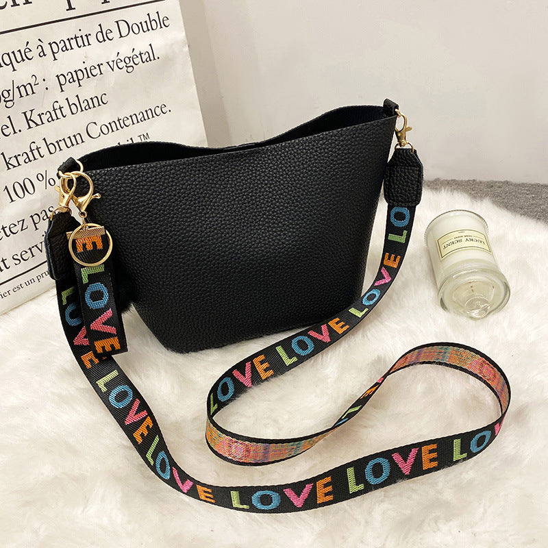 Luvéra Druck Schulter Gürtel Frauen Eimer Tasche Lychee Muster