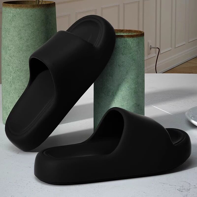 Luvéra Neue Indoor Anti-Slip Geruchssichere Stille dicke Sohlen Hausschuhe