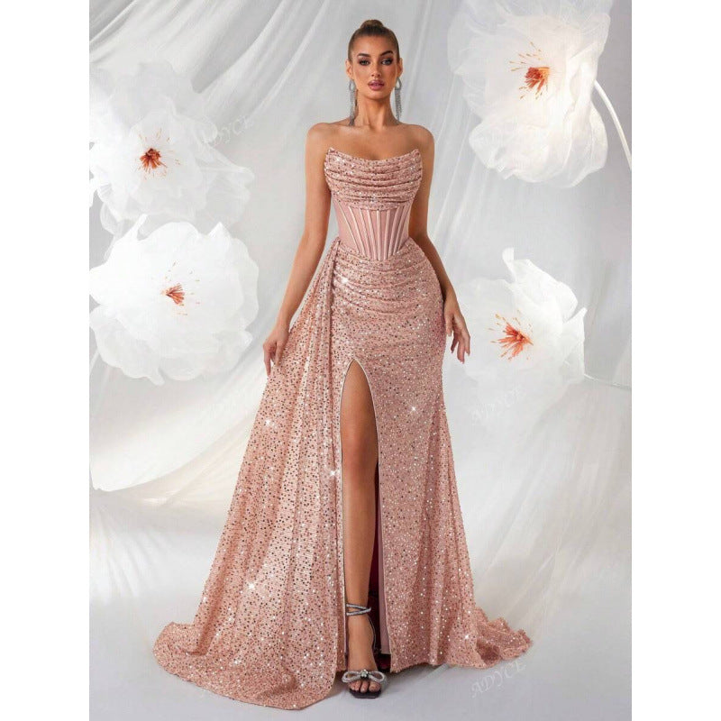 Luvéra Damen schulterfreies ausgehöhltes Fischgräten-Plisseekleid