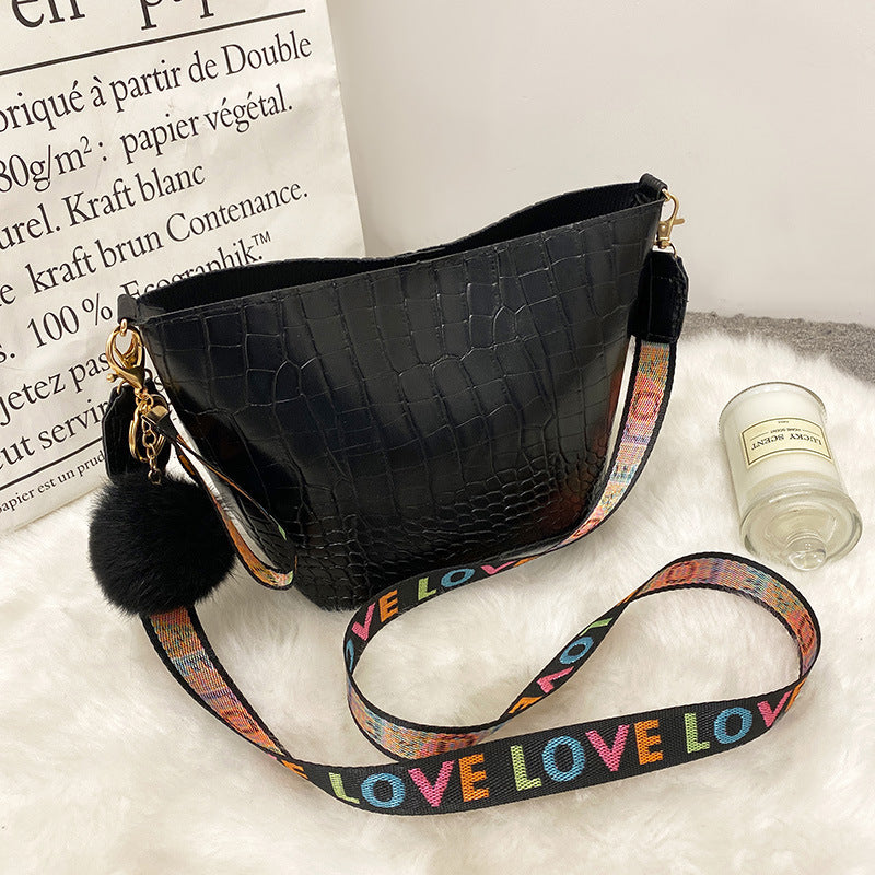 Luvéra Druck Schulter Gürtel Frauen Eimer Tasche Lychee Muster