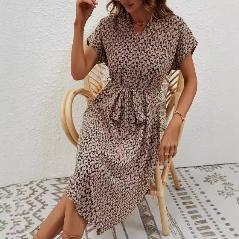 Luvéra Mode bedrucktes Taillenkontrollärmel V-Ausschnitt Slim Kleid