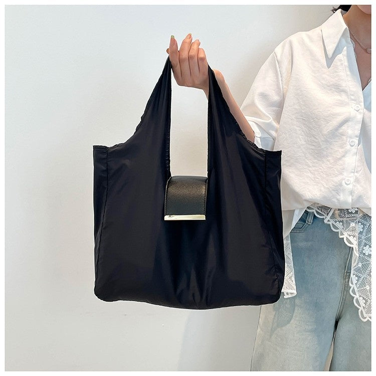 Luvéra Damen Handtasche mit Schlüsselanhänger Design Leichte Umhängetasche Große Kapazität Einkaufstaschen