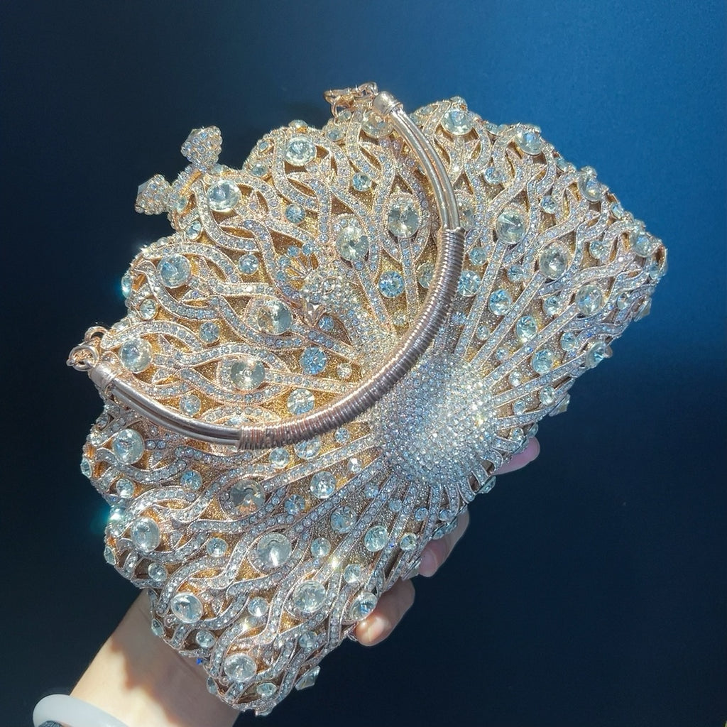 Luvéra Große Pfau-Diamant-Taschen