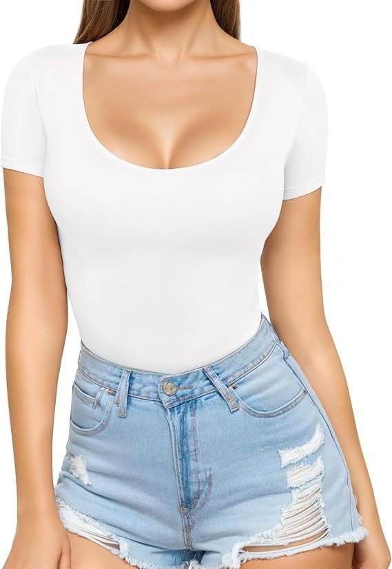 Luvéra Schmal geschnittenes Pullover T-Shirt mit Rundhalsausschnitt und schmalem Oberteil
