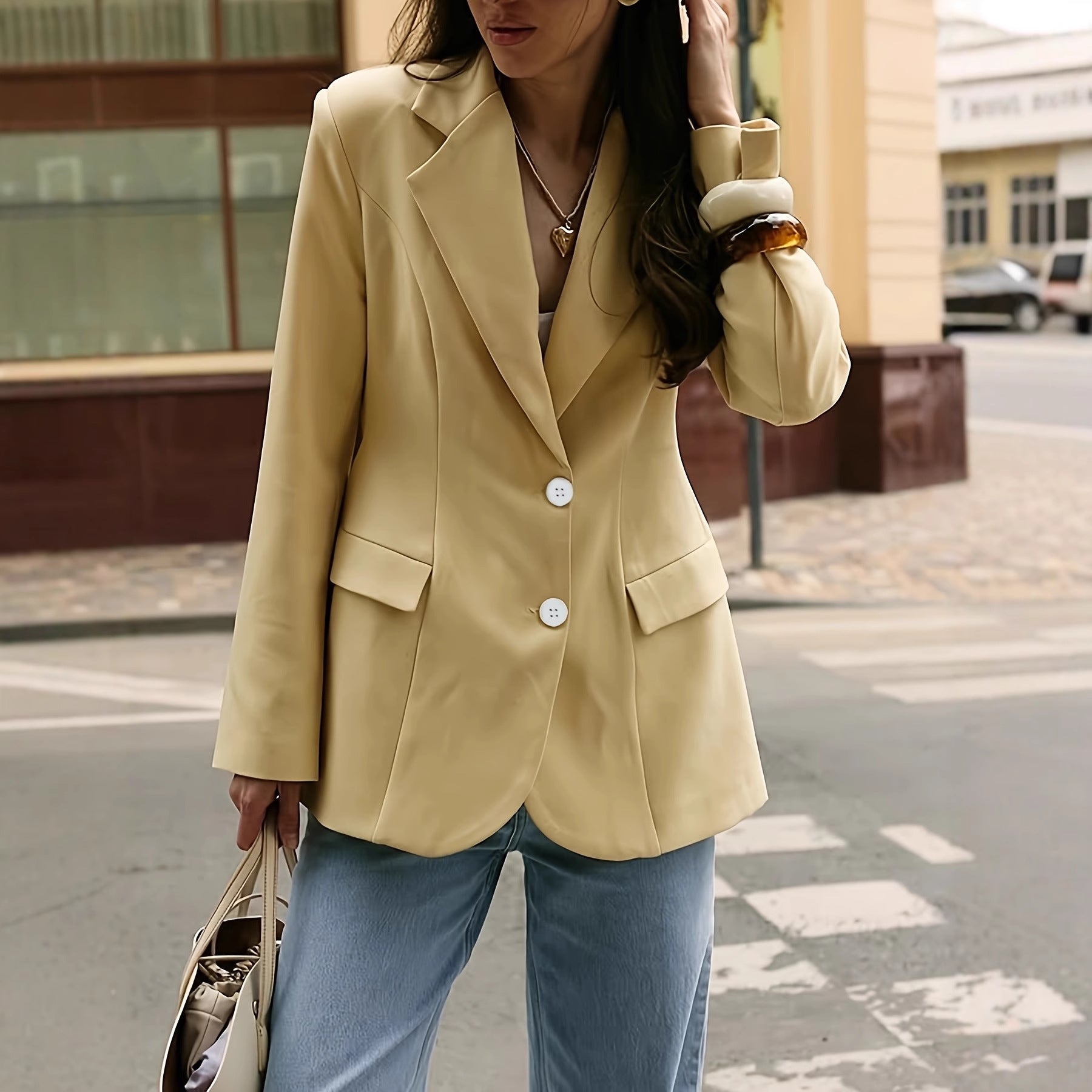 Luvéra Hochwertiger Slim-Fit-Blazer, Der Speziell Für Das Büro Entwickelt Wurde