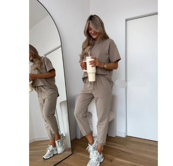 Luvéra Einfarbiges Freizeit-Sweatshirt-Set für Frauen