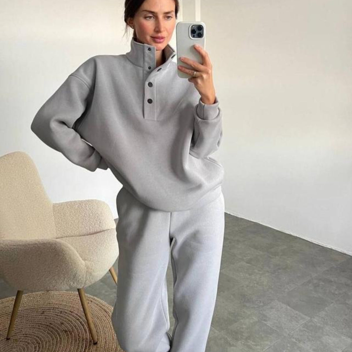 Luvéra Übergroße Solide Casual Pullover Lange Hose Set Warme Hoodie Neue Trainingsanzug Anzug Mode Hose Sets Sets Für Frauen 2 Stück