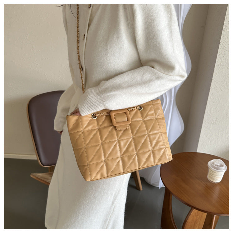 Luvéra Frauen Schulter Taschen Neue Trendy Chic Chanel-Stil Rhombus Kette Tasche