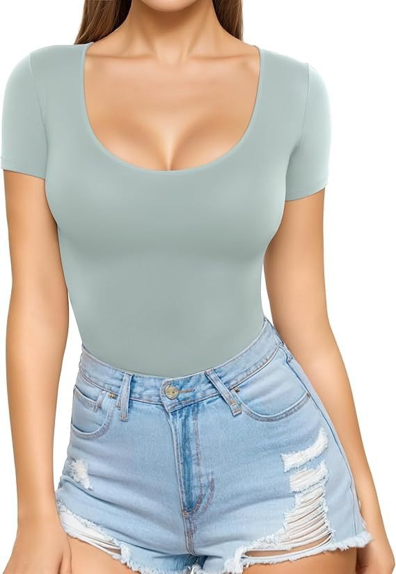 Luvéra Schmal geschnittenes Pullover T-Shirt mit Rundhalsausschnitt und schmalem Oberteil