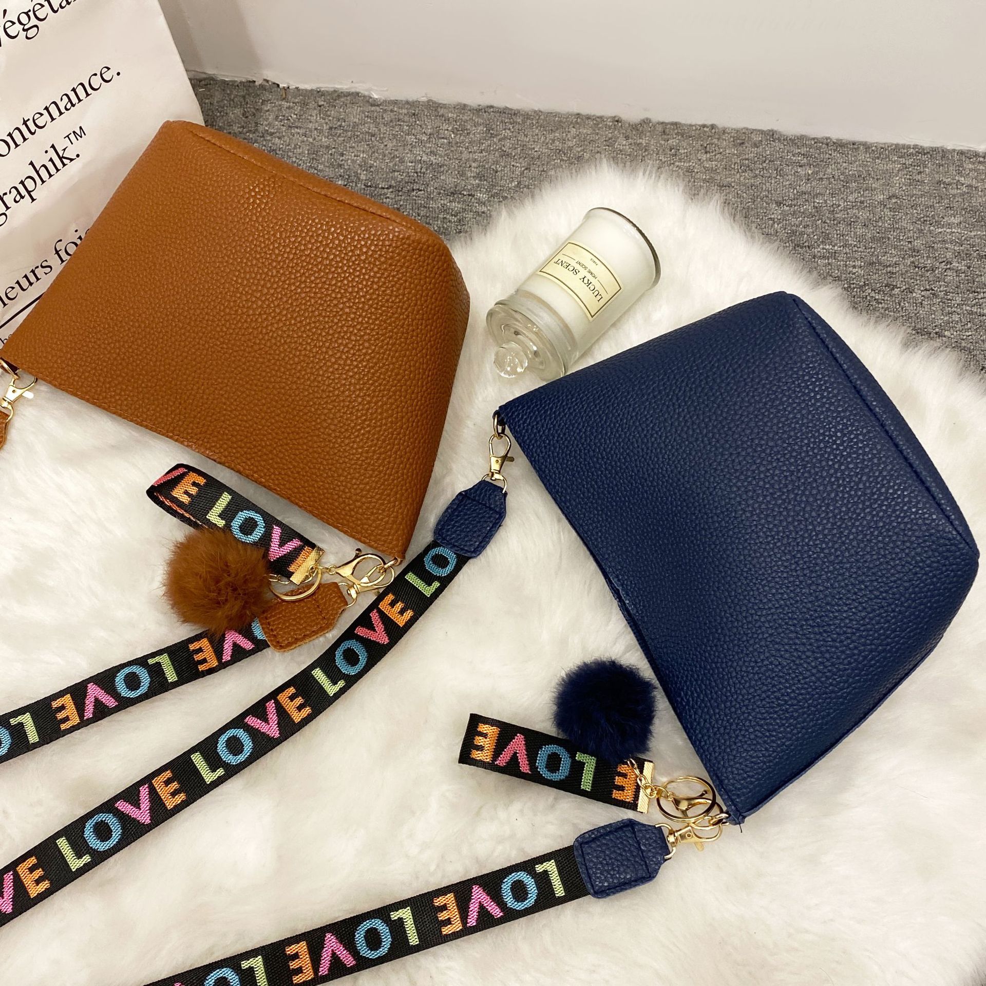 Luvéra Druck Schulter Gürtel Frauen Eimer Tasche Lychee Muster