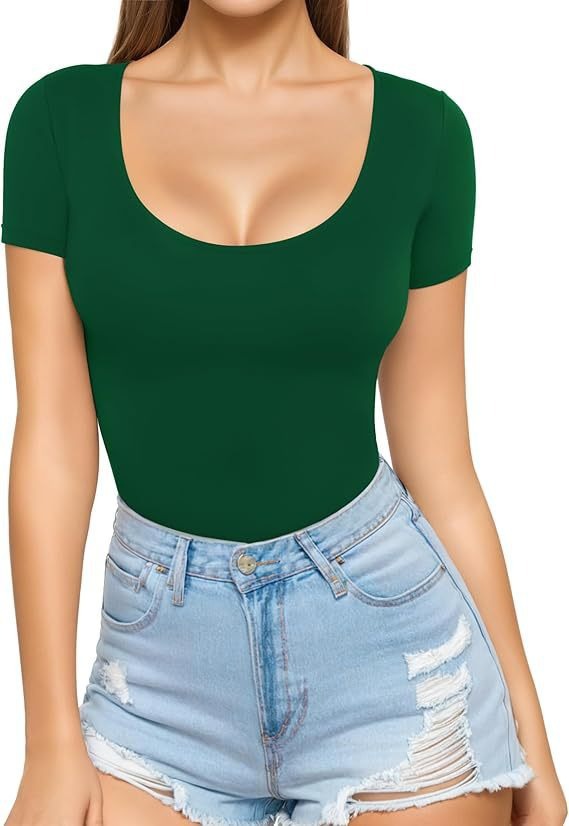 Luvéra Schmal geschnittenes Pullover T-Shirt mit Rundhalsausschnitt und schmalem Oberteil