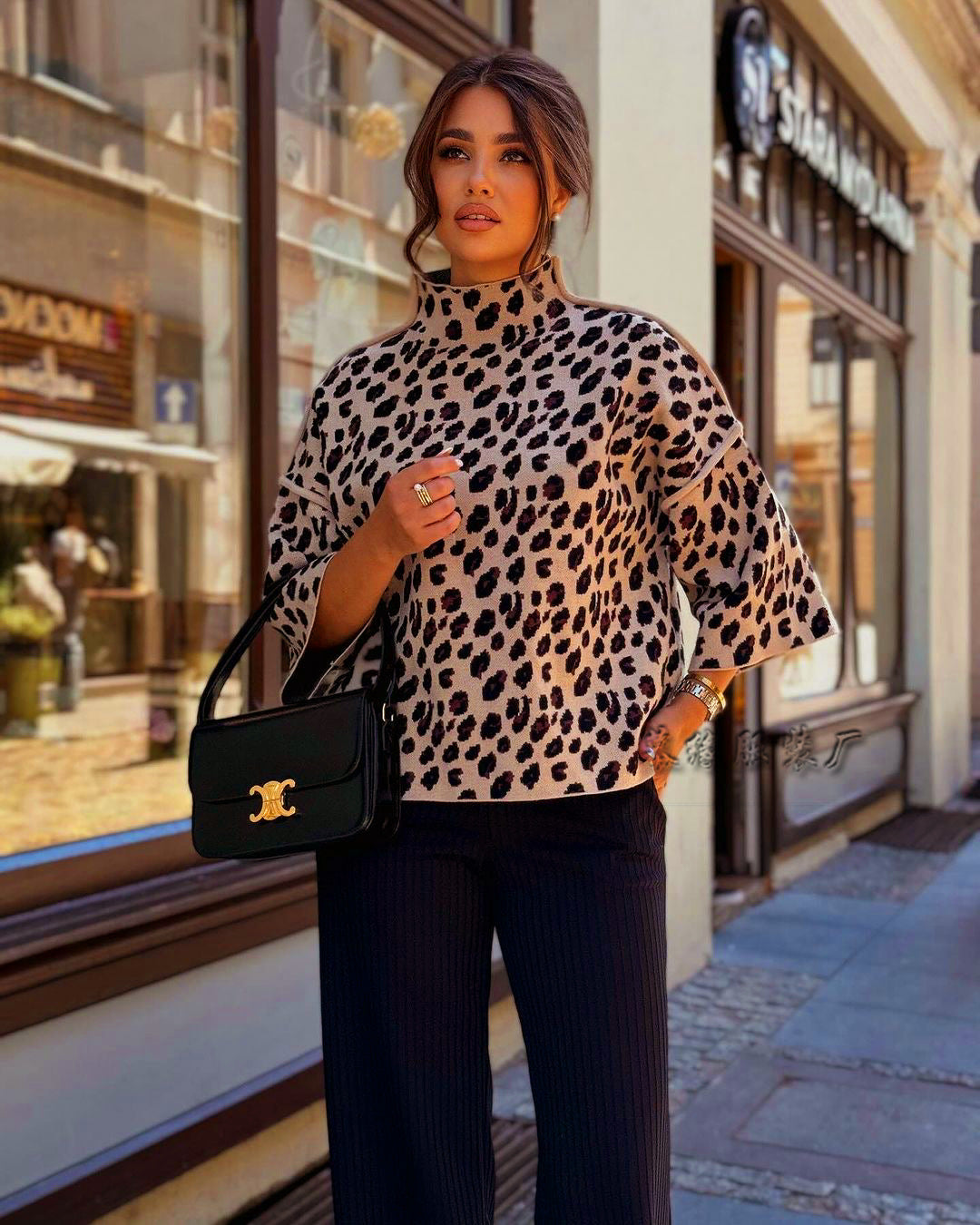 Luvéra Damen-Strickpullover mit Leopardenmuster