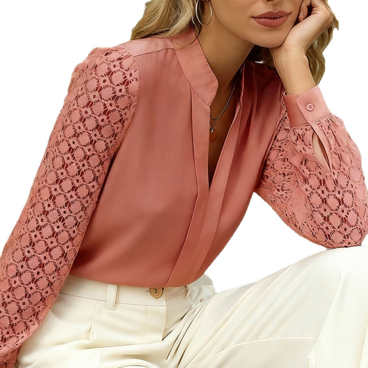 Luvéra Neues Patchwork-Top mit langen Ärmeln mit V-Ausschnitt und Spitzenbezierung
