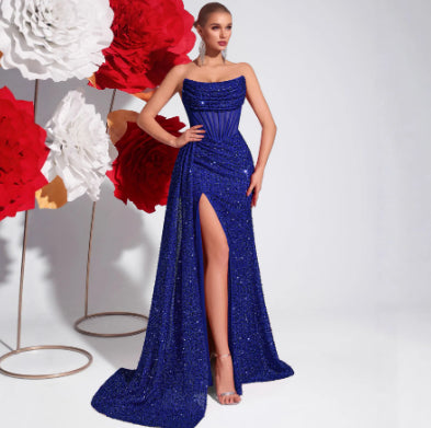 Luvéra Damen schulterfreies ausgehöhltes Fischgräten-Plisseekleid